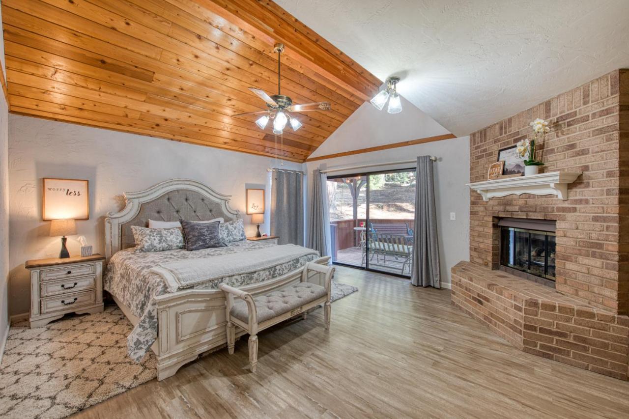 Apple Blossom Lodge Shaver Lake Exterior photo