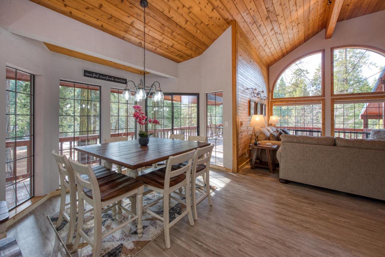 Apple Blossom Lodge Shaver Lake Exterior photo